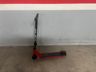 Patinete Oxelo freestyle rojo