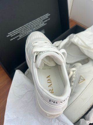 Prada Plataforma Talla 37