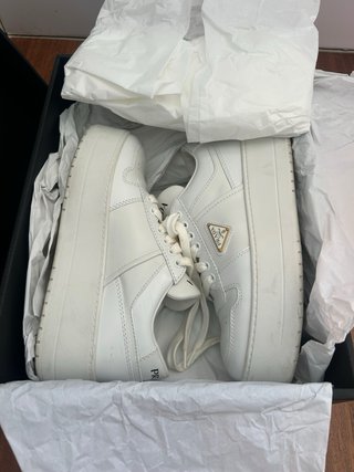 Prada Plataforma Talla 37