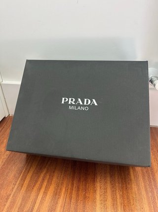 Prada Plataforma Talla 37