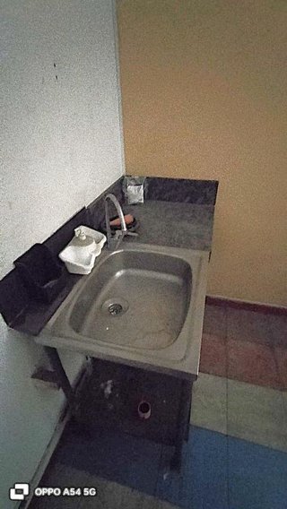 Local comercial en alquiler en Tenderina Alta - Fozaneldi en Oviedo