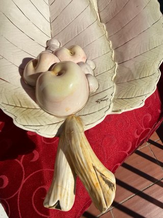 Gran Centro tipo frutero de mesa hojas cerámica