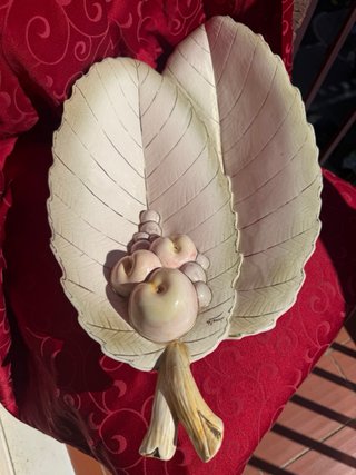 Gran Centro tipo frutero de mesa hojas cerámica