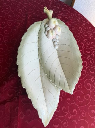 Gran Centro tipo frutero de mesa hojas cerámica