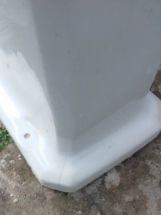 Antiguo váter Roca Porcelana. Inodoro, retrete.