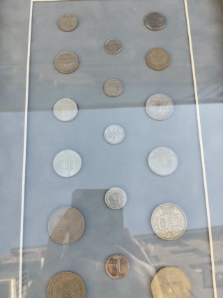 3 Cuadros Decorativos con Monedas Antiguas
