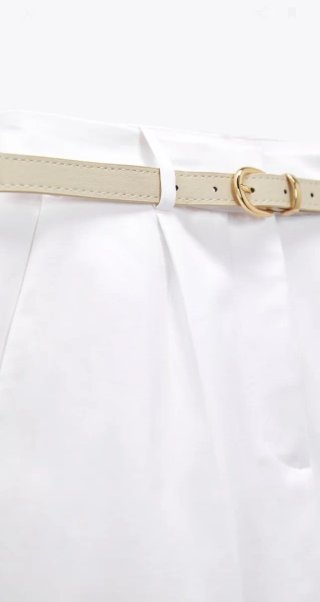 Bermuda doble tela cinturón ZARA Talla XXL.
