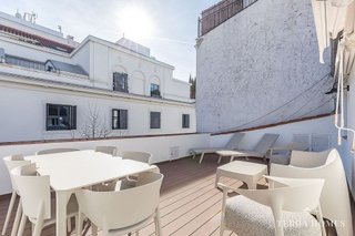 Ático en alquiler en Recoletos en Madrid