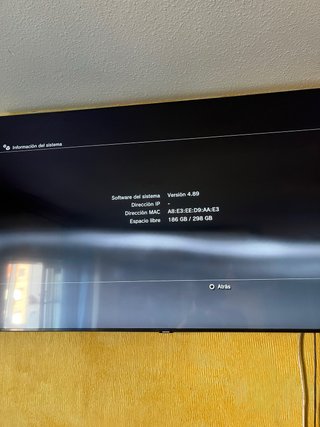 PS3 Slim 320GB + 12 Juegos + 3 Mandos