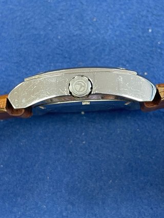 Reloj Breil Cuadrado Negro y Plateado