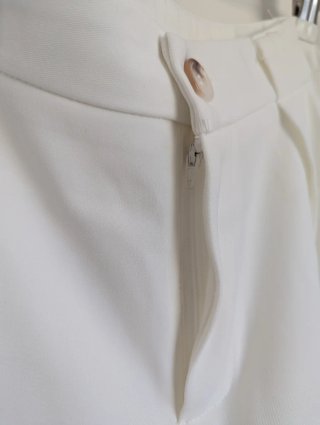 Pantalón blanco recto de traje