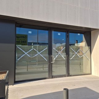 Local comercial en alquiler en Urb. Belvalle en Meco