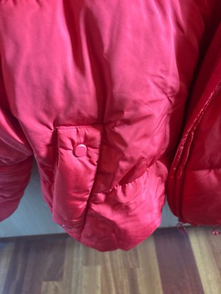 Chaqueta Pull&Bear Roja
