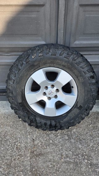 Llantas Cooper STT 235/85 R16