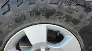 Llantas Cooper STT 235/85 R16