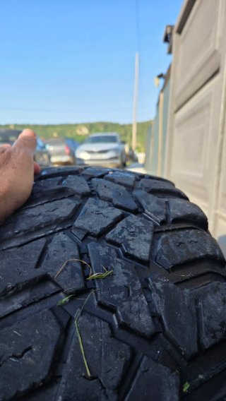 Llantas Cooper STT 235/85 R16