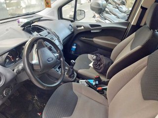 SIN ENTRADA! Ford Transit Courier DIESEL 94000KM!