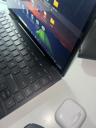 HP ENVY x360 Ryzen 5 + Hub USB-C