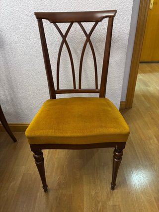 Mesa de comedor y 6 sillas madera