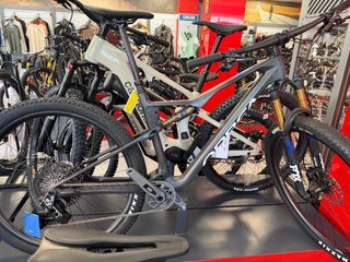 Orbea Oiz M10 AXS