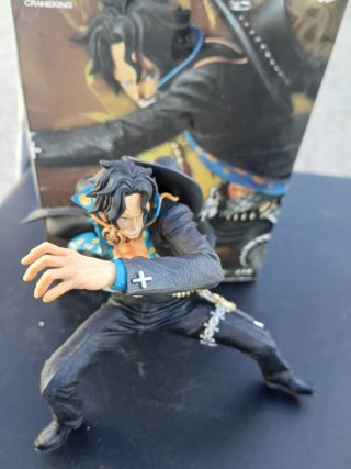 Figura Portgas D. Ace One Piece Banpresto.