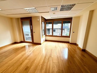 Oficina en alquiler en Areal – Zona Centro en Vigo