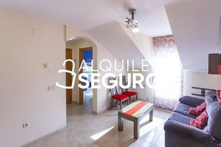 Piso en alquiler en Centro en Colmenar Viejo