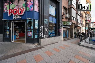 Local comercial en alquiler en Berruguete en Madrid