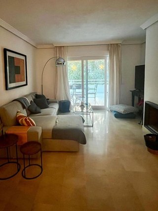Piso en alquiler en Torrequebrada en Benalmádena