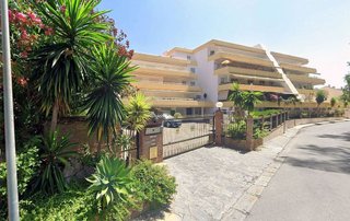Piso en alquiler en Torrequebrada en Benalmádena