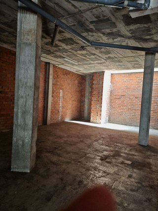 Local comercial en alquiler en Eixample Nord – La Devesa en Girona
