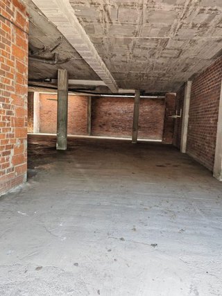 Local comercial en alquiler en Eixample Nord – La Devesa en Girona