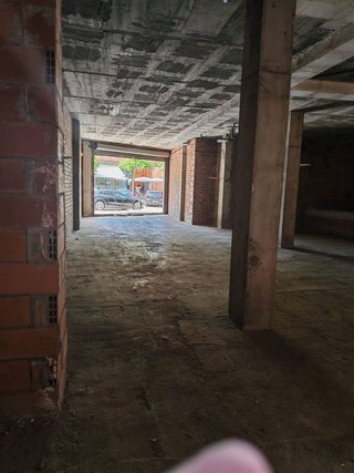 Local comercial en alquiler en Eixample Nord – La Devesa en Girona