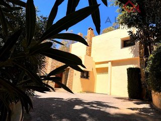 Chalet en alquiler en Cerrado Calderón - El Morlaco en Málaga