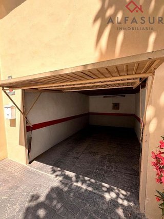 Chalet en alquiler en Cerrado Calderón - El Morlaco en Málaga