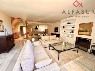 Chalet en alquiler en Cerrado Calderón - El Morlaco en Málaga