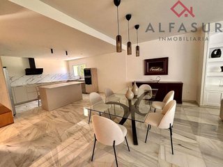 Chalet en alquiler en Cerrado Calderón - El Morlaco en Málaga