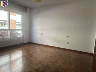 Piso en alquiler en Redondela