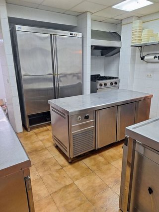 Local comercial en venta en Puerto Marina en Benalmádena