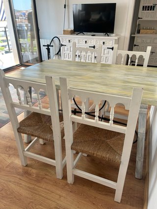Mesa rústica madera maciza y 4 sillas