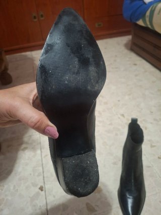 Botines Mango Piel Puntera Metálica