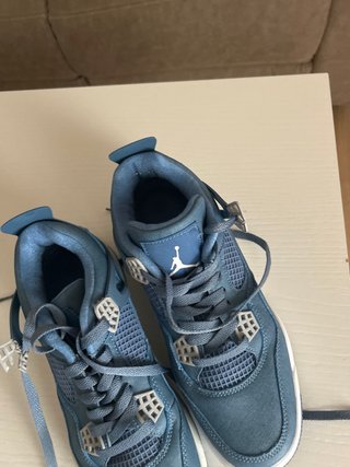 Zapatillas Jordan 4 Azul y Blanco