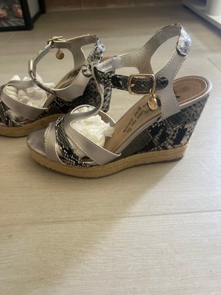 Sandalias XTI Tacon Plataforma Talla 40