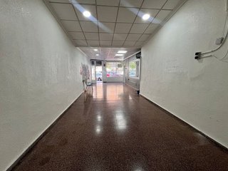 Local comercial en alquiler en Petrer