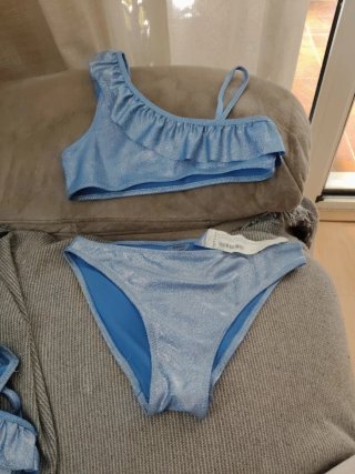 Bikini azul brillante Talla 10-12 años (150 cm)