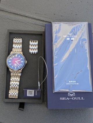Reloj Sea-Gull Polaris Rojo serie natural