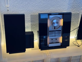 Bang & Olufsen Overture