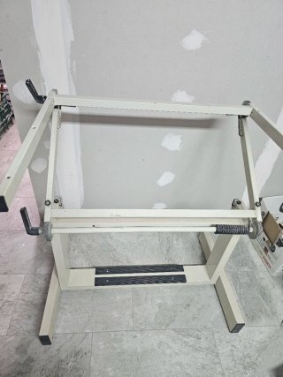 Mesa de Dibujo Técnico Beige