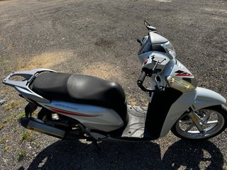 Honda SH 300i Scooter