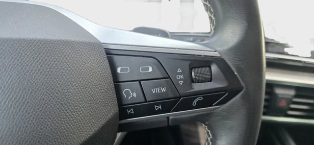 SEAT Leon desde 270€/mes sin entrada en Vic (BCN)
